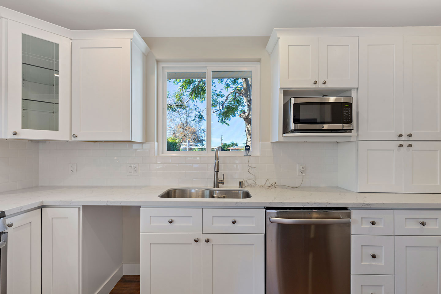 Home Quality Remodeling Inc. | Kitchen Remodeling, GC   Home Remodeling and Outdoor Living