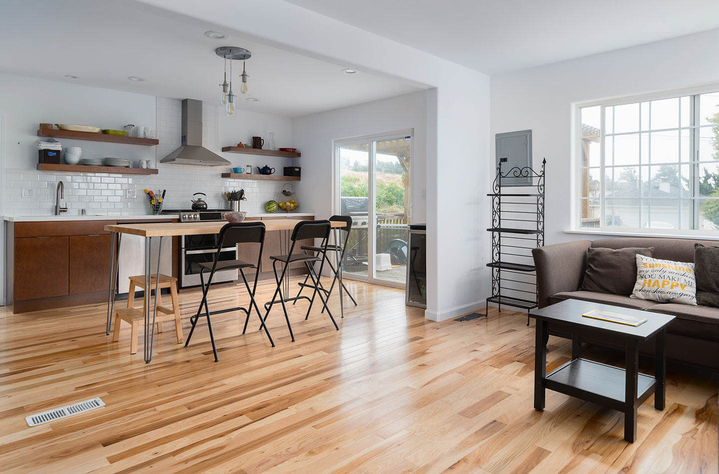 Home Quality Remodeling Inc. | Kitchen Remodeling, Bathroom Remodeling and Outdoor Living