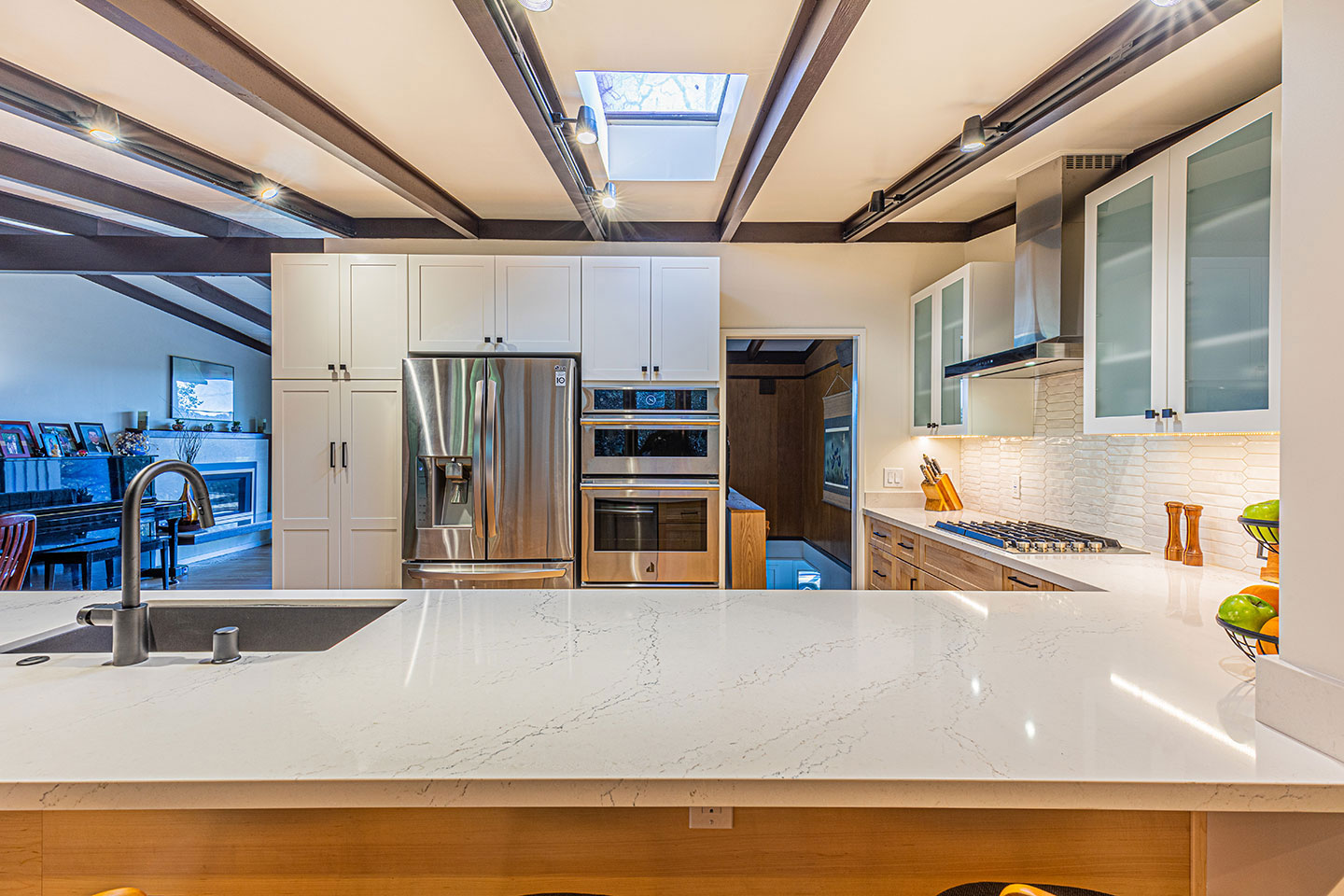 Home Quality Remodeling Inc. | Kitchen Remodeling, Bathroom Remodeling and Outdoor Living